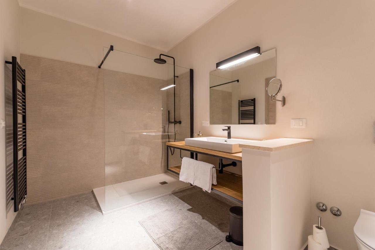 Apartamento L'Abbraccio Della Quercia Momjan Exterior foto
