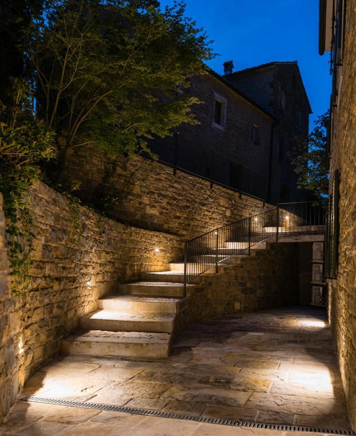 Apartamento L'Abbraccio Della Quercia Momjan Exterior foto